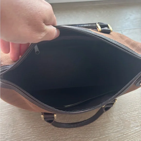 EUC RARE Vintage Chloe Boston Bag. Logo Brown Cloth and Leather (11 x 9) - Picture 9 of 10